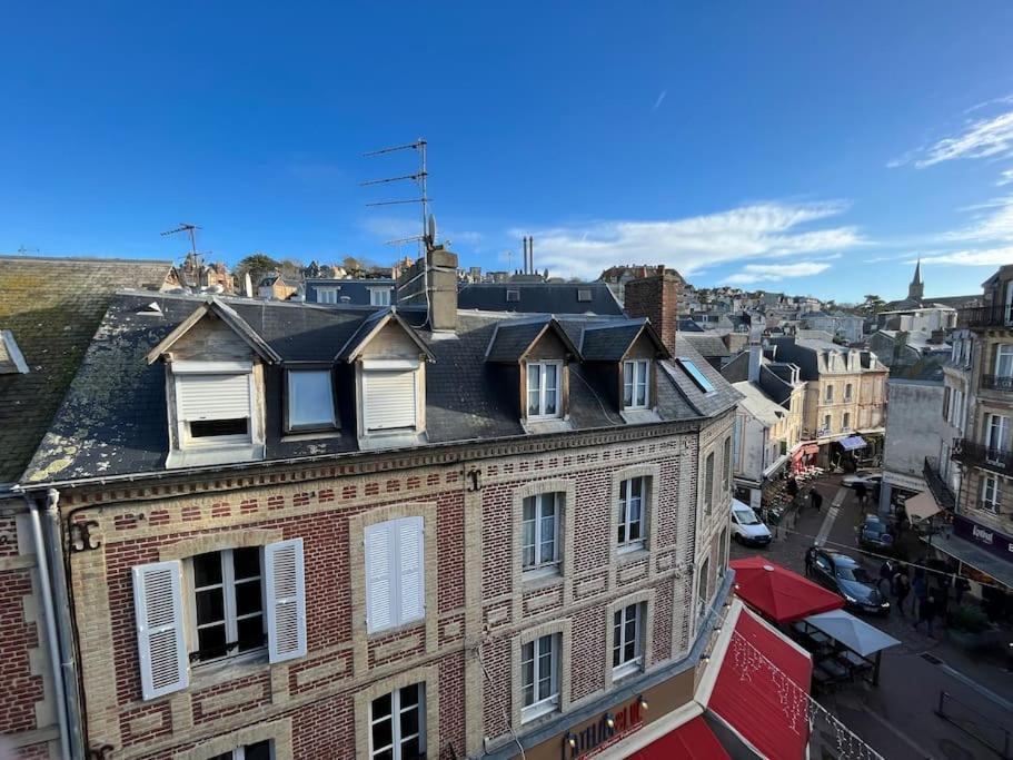 Les Bains De Trouville Eksteriør bilde